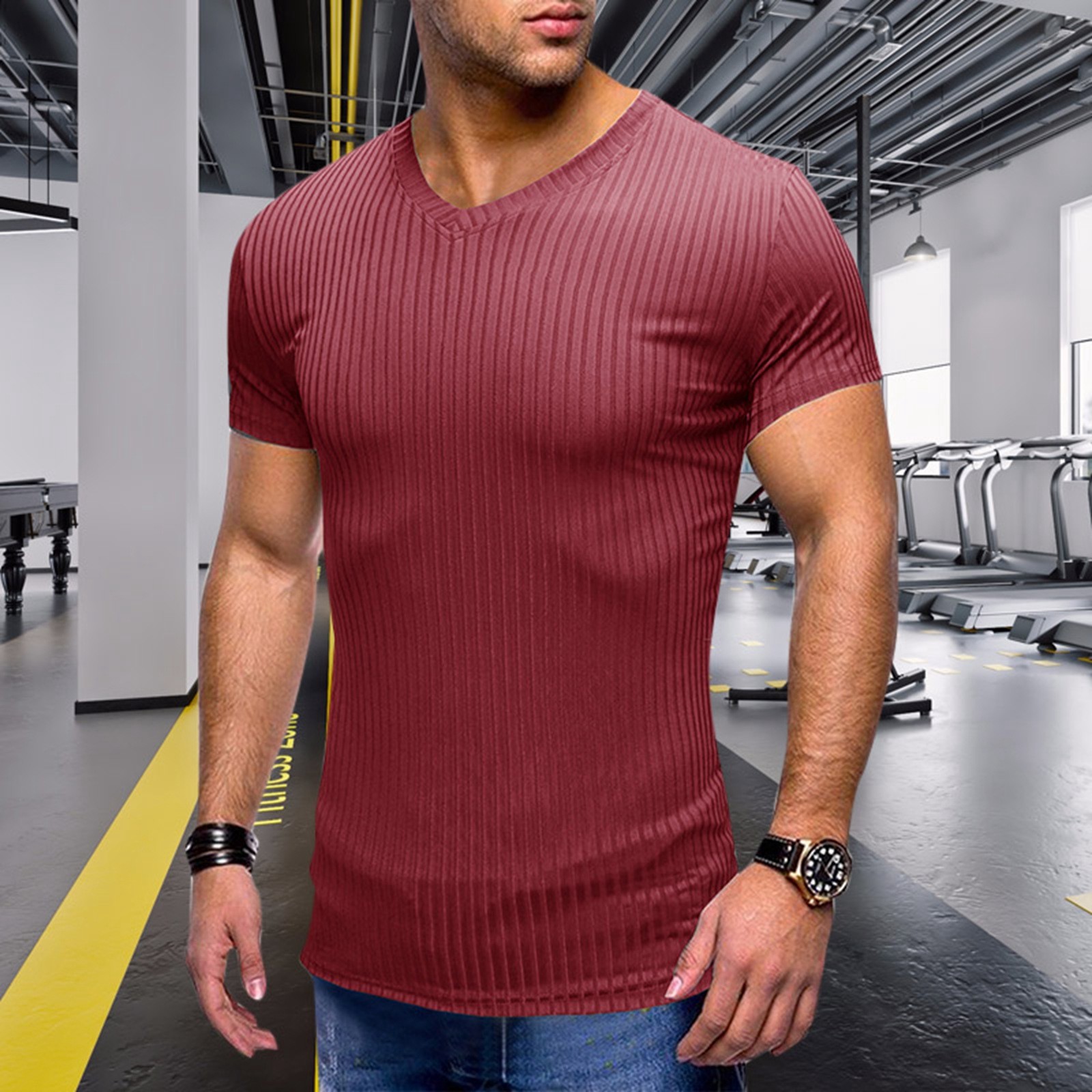thumbnail image 3 of Camiseta de cuello en V ajustada para hombre: camiseta elástica de manga corta para culturismo, 95 % poliéster, 5 % elastano, tejido de canalé para el gimnasio y el entrenamiento., 3 of 6